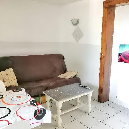 Appartement Charmant A Avignon 50 M² Terrasse Privee Exterior photo